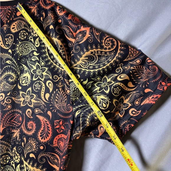 Paisley Patterned Men's Tee in Black and Orange - Picture 9 of 9